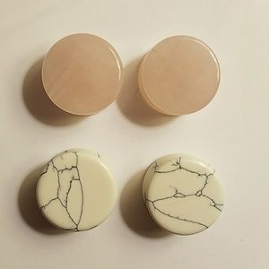 3/4" (19mm) Pink & Howlite Stone Plugs
